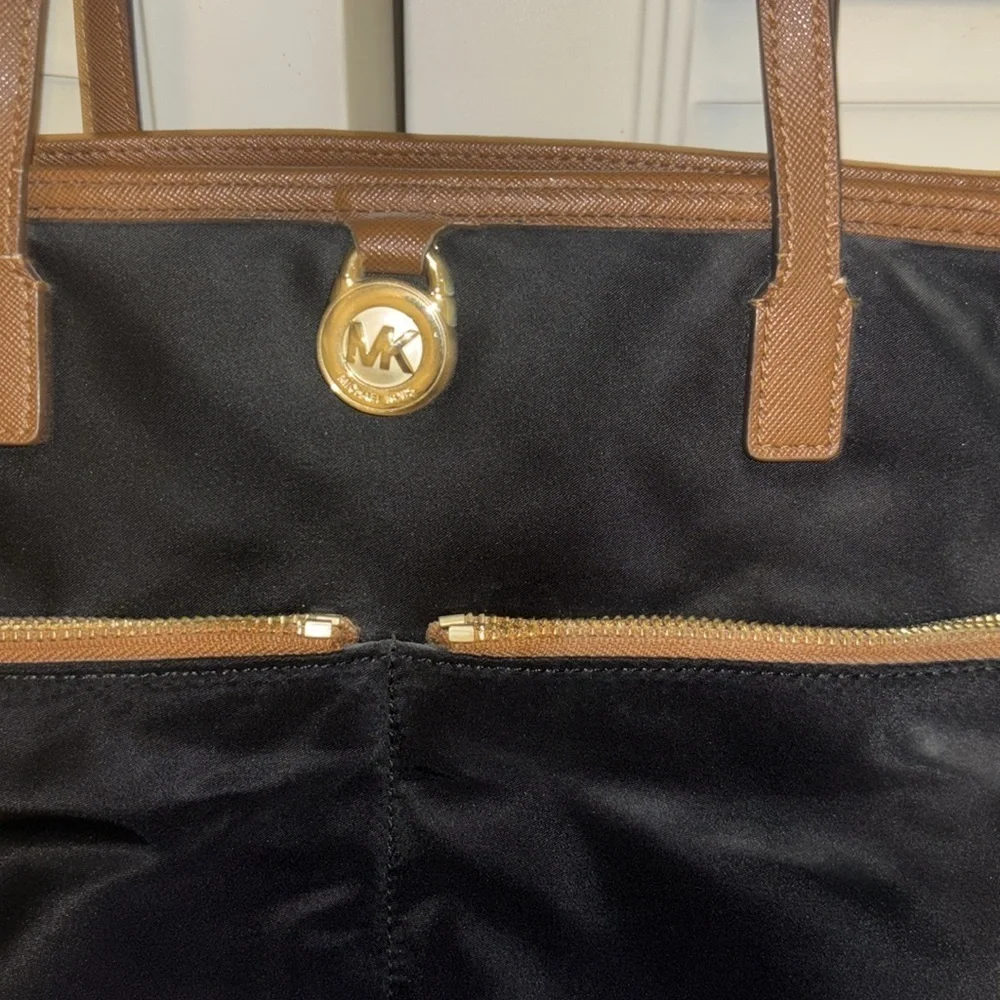 Michael Kors Black and Tan Tote Bag